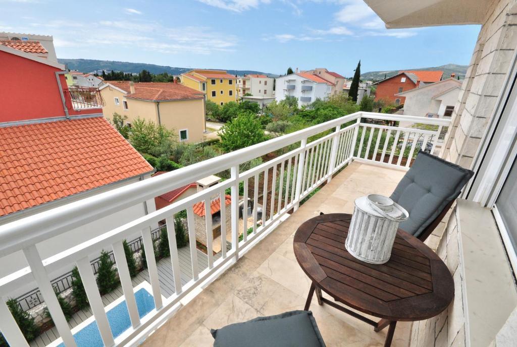 Apartment House Jerko Kaštela Chambre photo